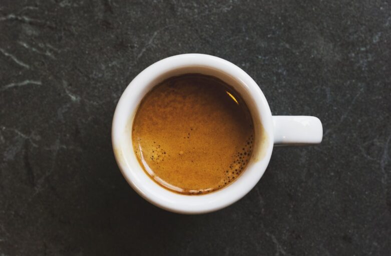 Sådan Opnår Du Perfekt Baristakvalitet Kaffe Hjemme med Sage Barista Express Impress